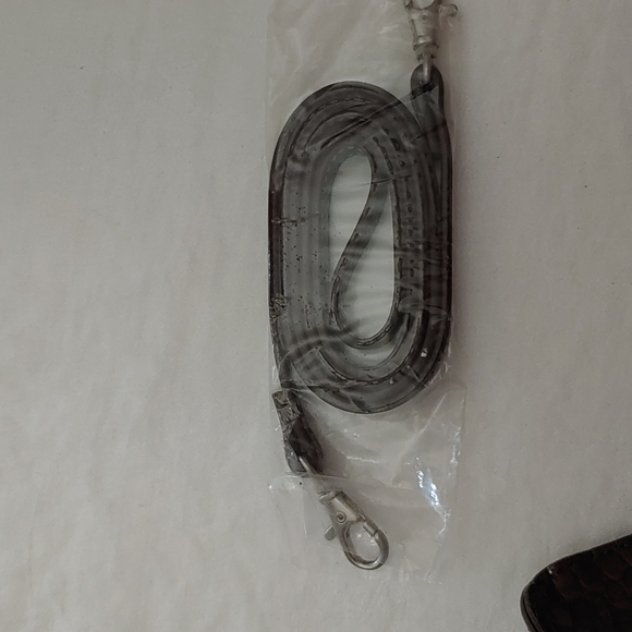 Cutest Baguette ! Bisou Bisou Dark Brown Croc🐊 - Picture 7 of 10